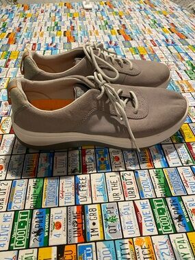 Cloudsteppers by Clark Womens Arla Step Gray Textile Walking Shoes Size 6.5